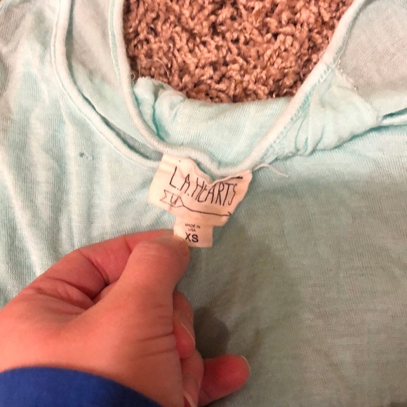 bundle of two crop tops - Picture 2 of 5